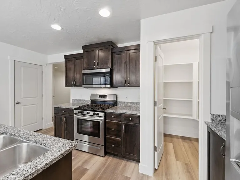 5848 S Challenger Way — Photo 38