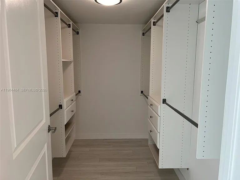 400 Sunny Isles Blvd #1105 — Photo 10
