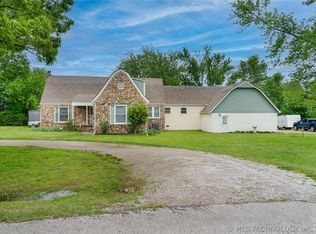 17809 E 114th St N, Owasso, OK 74055