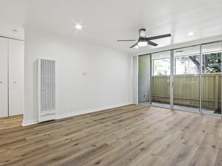 Parkwood Villas — Photo 9