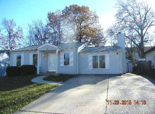 28 Pheasant Ln, Saint Peters, MO 63376