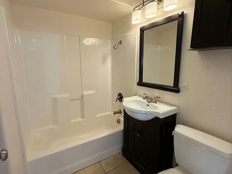 55-57 Bayo Vista Way — Photo 20