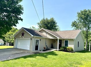 1394 Bridgeman St, Syracuse, OH 45779