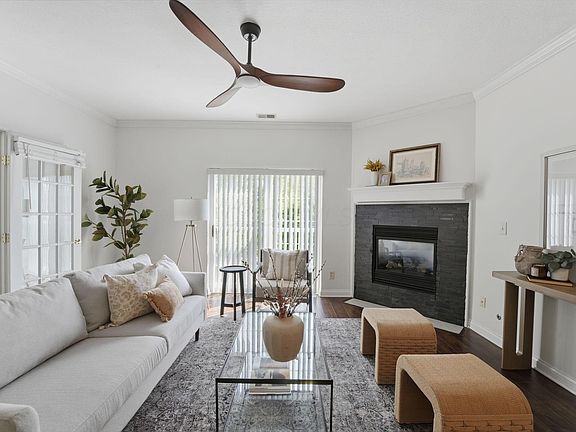 3rd image of 2245 Riverside Dr #412