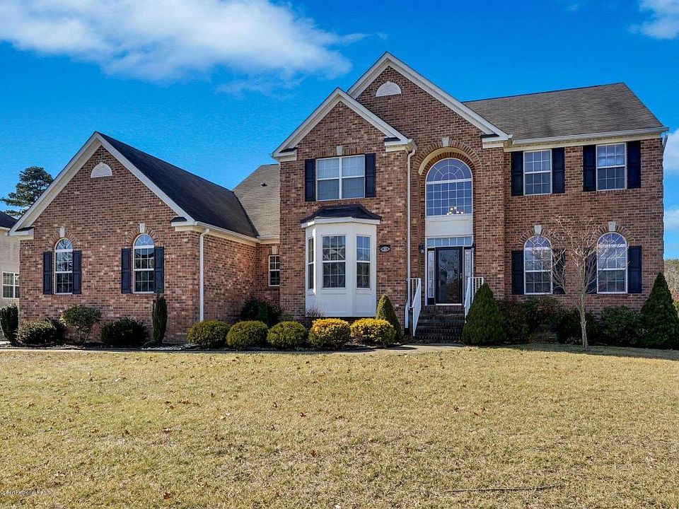 1st image of 1818 Charlton Cir
