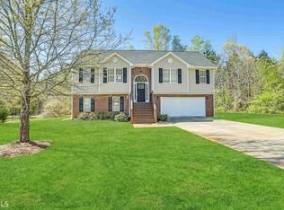 105 Valley View Dr, Covington, GA 30016