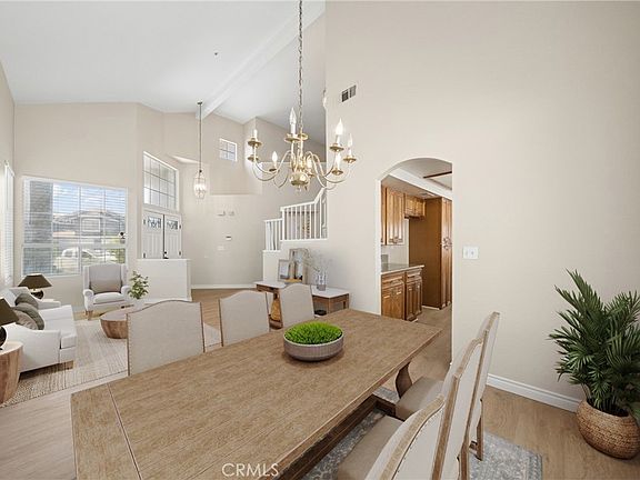 4th image of 13734 Hillcrest Dr