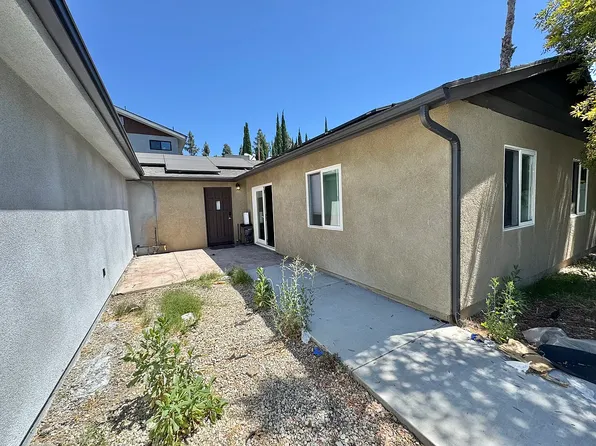16529 San Fernando Mission Blvd, Granada Hills, CA 91344