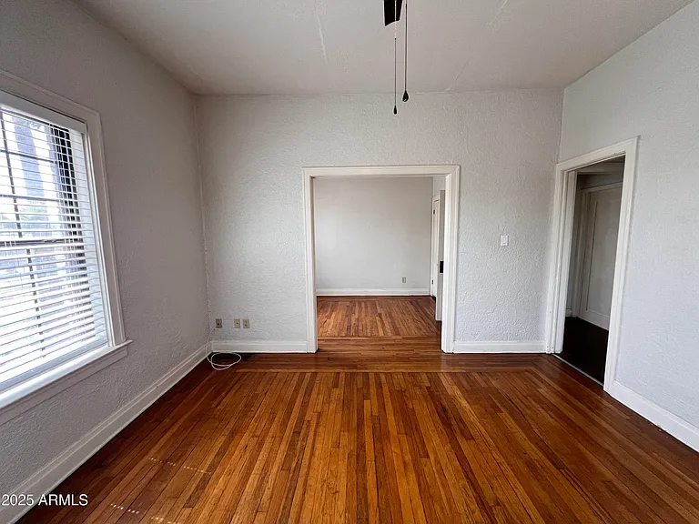 902 E Palm Ln #6 — Photo 9