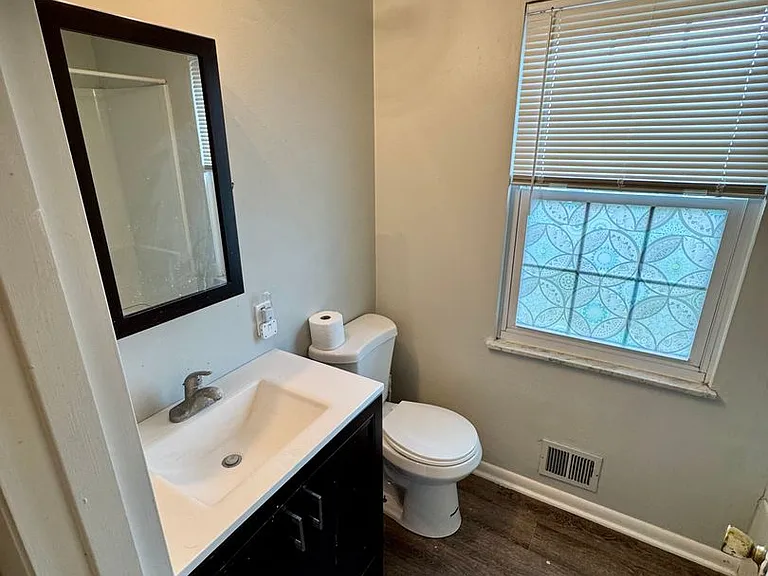 244 E Commons Dr — Photo 34