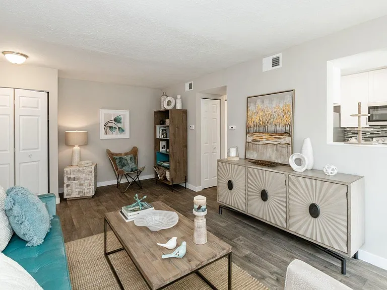 Parkside at Castleton Square Apartments and Townhomes — Photo 5