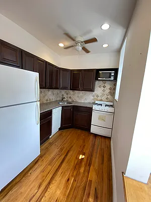 Rented by Best Apartments North Inc | media 23