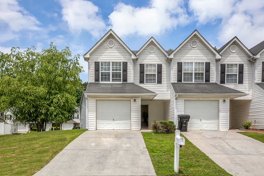1st image of 6898 Gallant Cir Unit 21