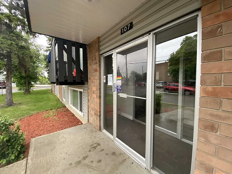 107 Village Acres NW — Photo 9