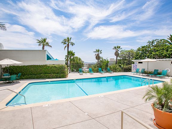 4th image of 3218 S Cheviot Vista Pl