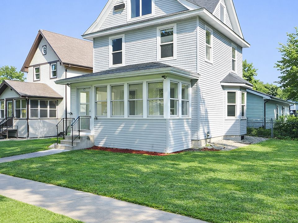 1st image of 1689 Marshall Ave