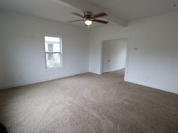 3rd image of 315 NE 3rd St