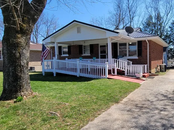 229 Elaine Dr, Mount Sterling, KY 40353