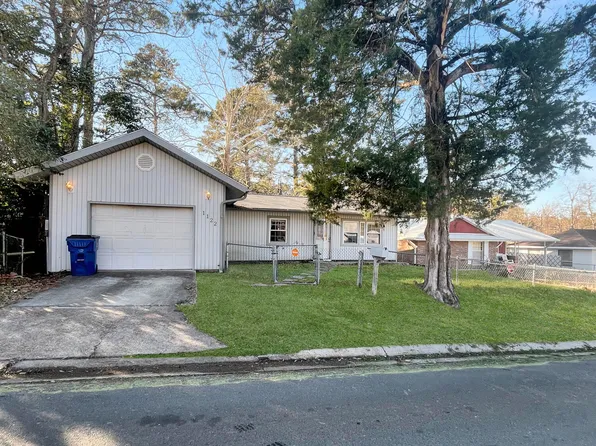 1122 Anderson Dr, Leesville, LA 71446