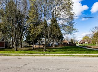 94 Chestnut St, Saint Thomas, ON N5R 2B4