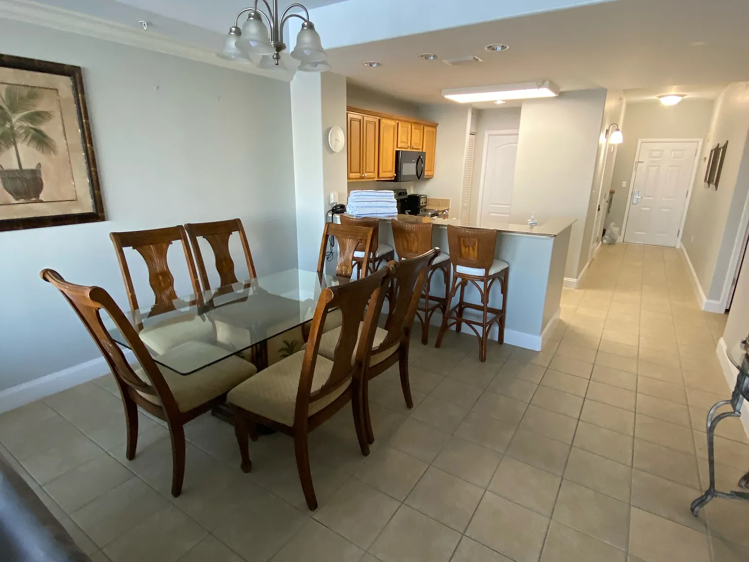 2 bed, 1165 sqft, $2,400 — Photo 2