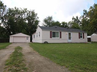 2398 E Boatfield Ave, Burton, MI 48529
