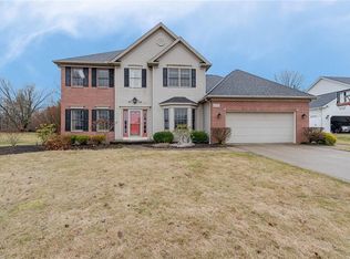 11973 Beckenham Rd, North Royalton, OH 44133