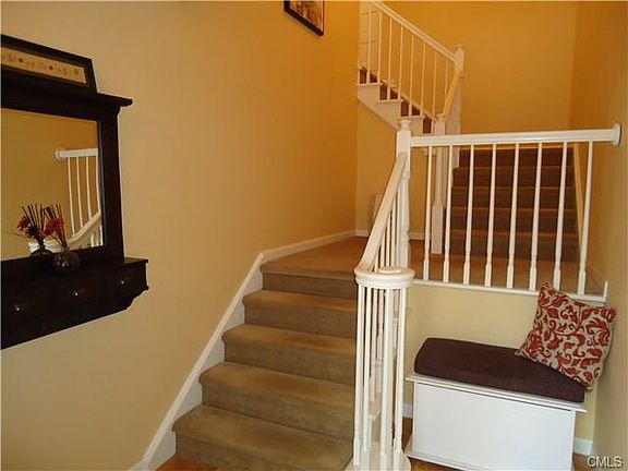 2nd image of 42 Gillies Ln