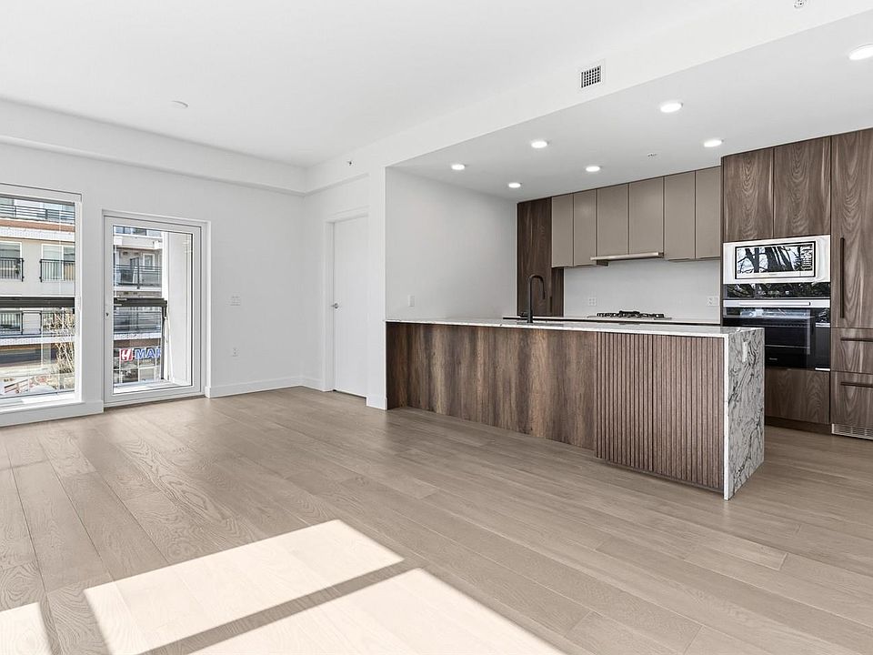 1st image of 3590 W 39th Ave #206