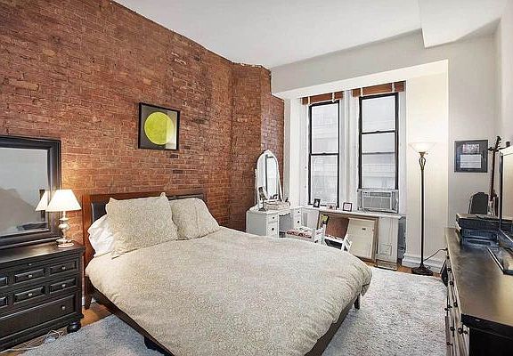 5th image of 220 Park Ave S #7EE
