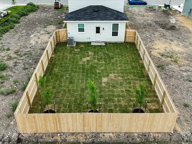 7531 Fishbowl Ln — Photo 27