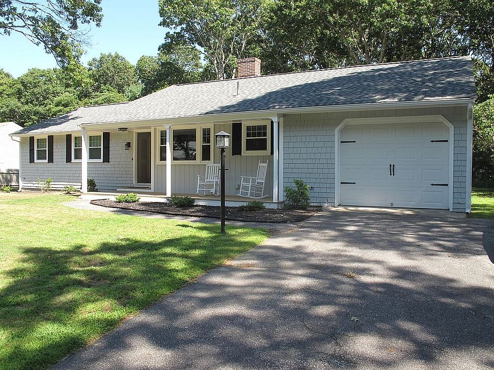 2nd image of 83 Alcott Rd