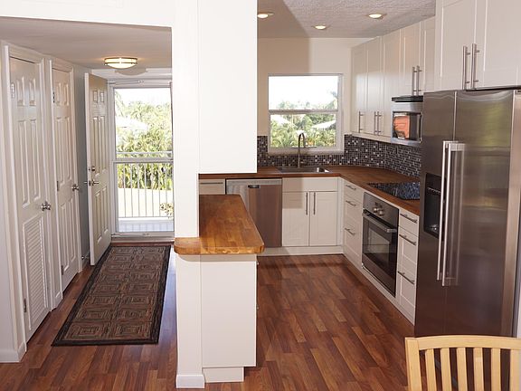 4th image of 650 Snug Harbor Dr APT G406