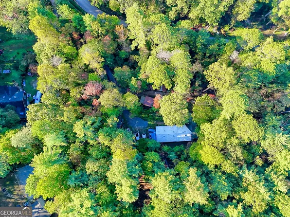 11 Copperhead Ln, Clayton, GA 30525