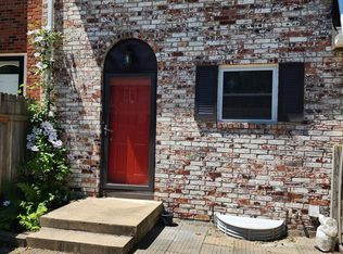 7108 NW Chapel Woods Ln #1, Kansas City, MO 64152