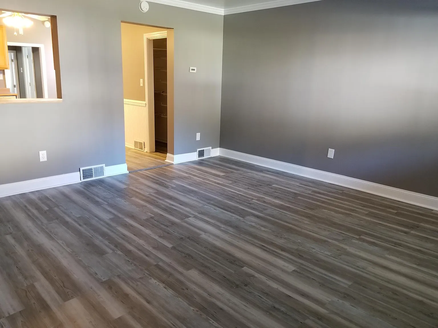 2 bed, 1.5 bath, 1200 sqft, $1,250 — Photo 1