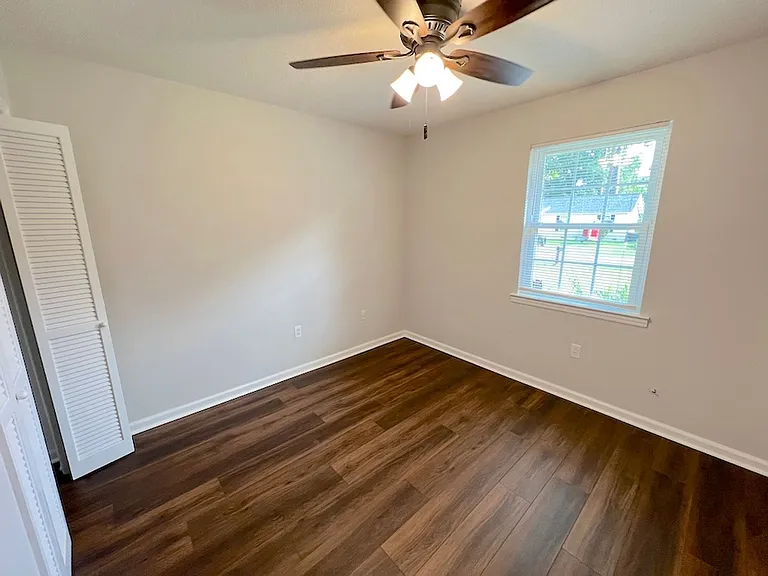 123 Davidson Ave — Photo 11