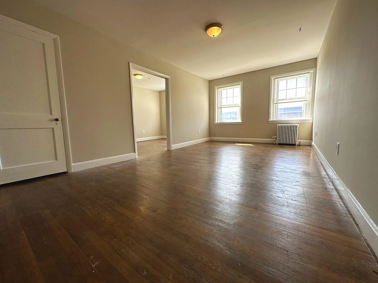 1 bed, 600 sqft, $895 — Photo 2