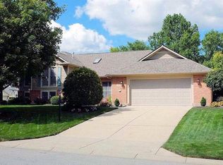 355 Sycamore Springs Dr, Springboro, OH 45066
