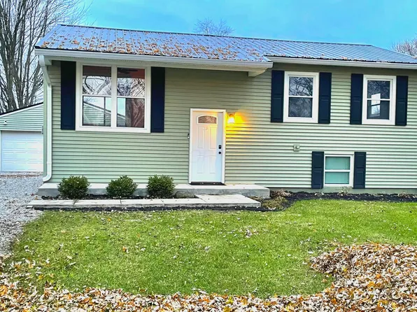 1922 Harris Dr, Marion, OH 43302