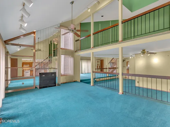 53 Cotswold Circle, Ocean Twp, NJ 07712