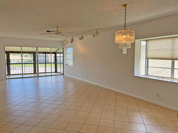 3rd image of 13172 Lucinda Palm Ct APT D