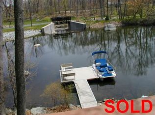 101 Pocantecs Rd, Highland Lakes, NJ 07422