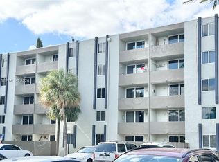 10090 NW 80th Ct APT 1542, Hialeah Gardens, FL 33016