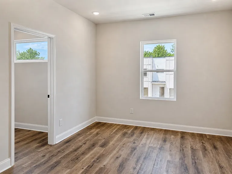 101 Asbury Dr NW #11 — Photo 12