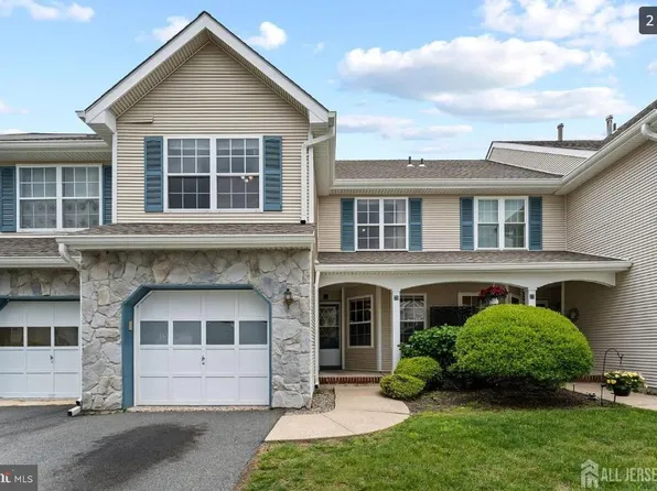 26 Allison Ct, Monmouth Junction, NJ 08852