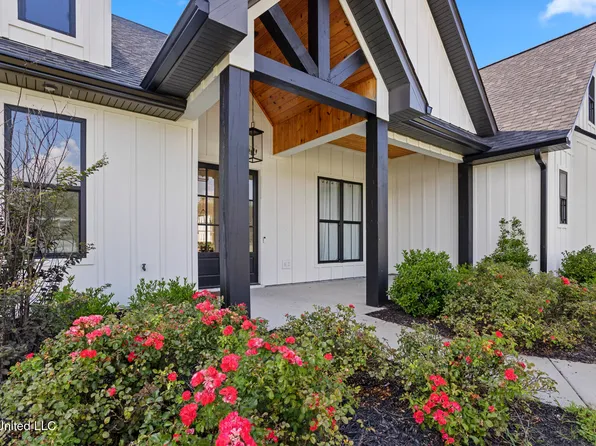 109 Landry Dr, Brandon, MS 39047