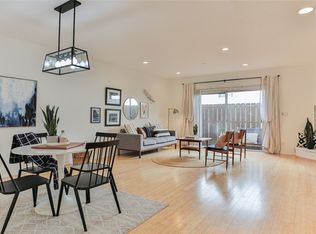 4543 Coldwater Canyon Ave APT 7, Studio City, CA 91604