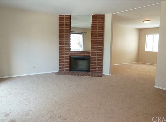 4th image of 1149 Magnolia Ave APT 15