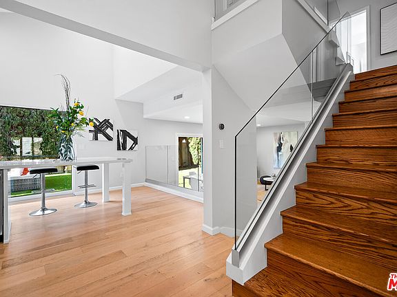 5th image of 4911 Patrae St